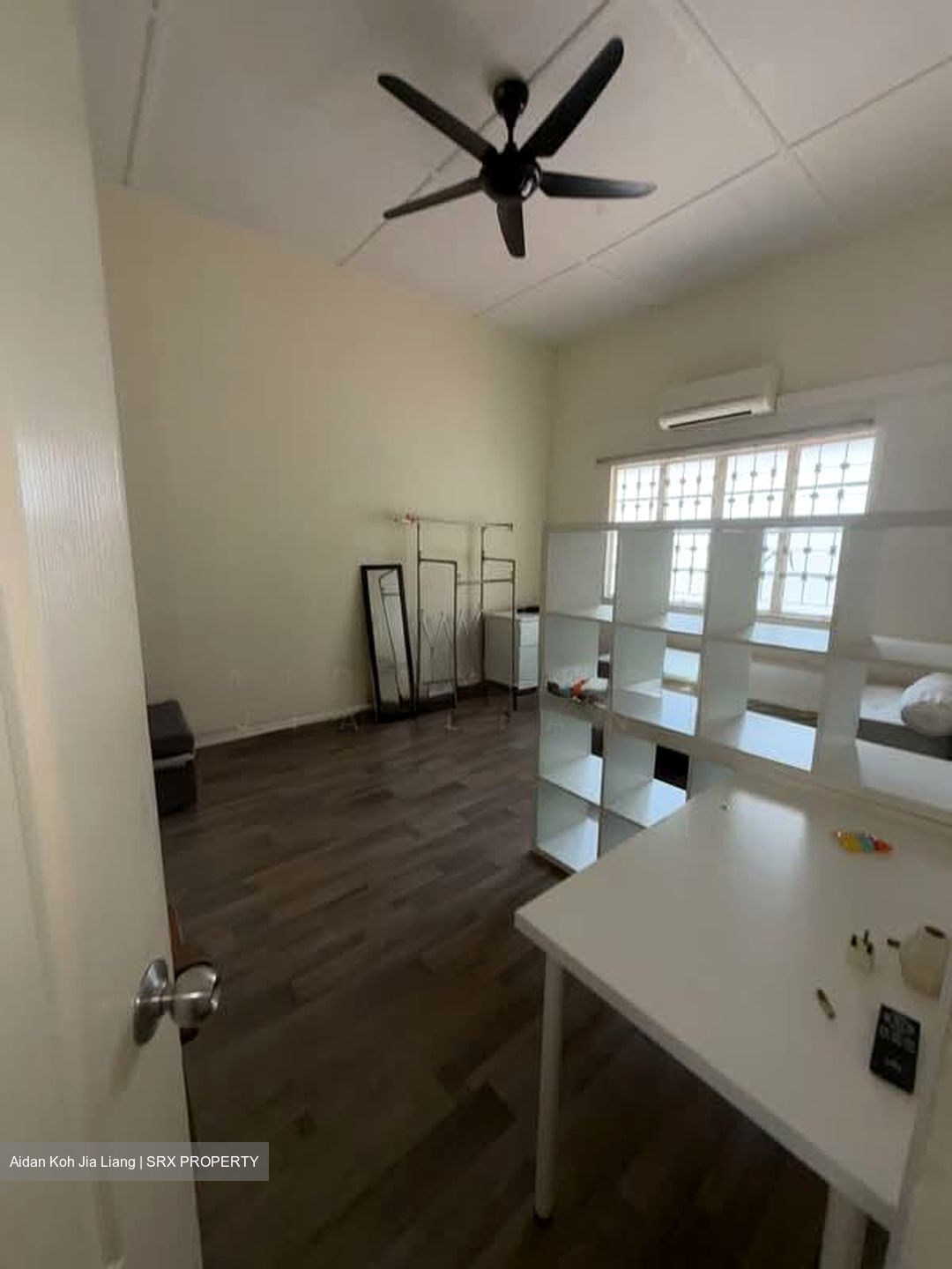 Joo Chiat Terrace (D15), Terrace #569352391